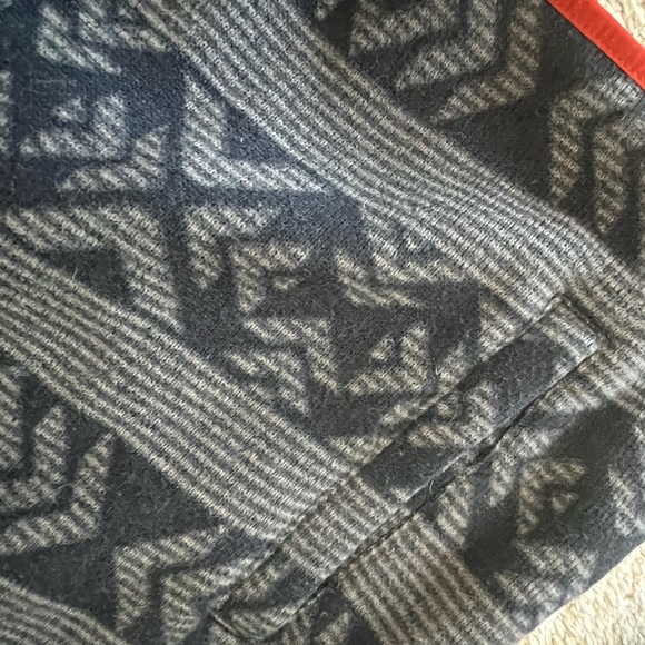 L.L. Bean Mens XL pullover snap sweater - Picture 4 of 5